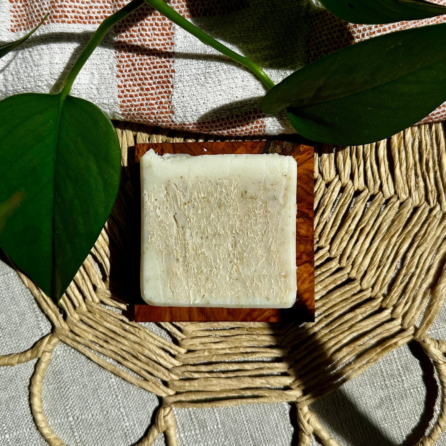 LUFFA Colloidal Oats & Chamomile Body Soap Bar | Unscented - MAMO
