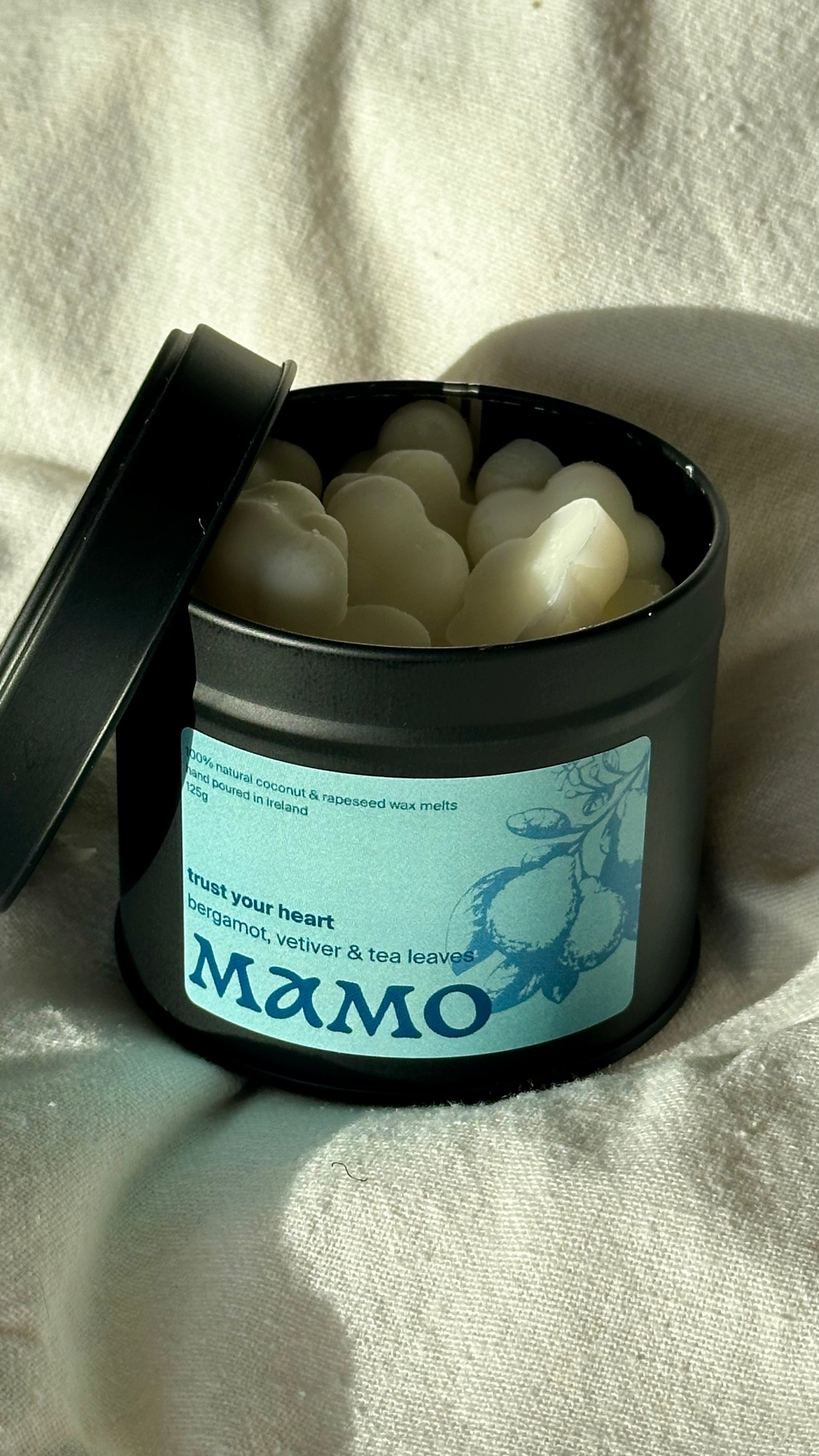 Trust Your Heart wax melts in matte tin – bergamot, vetiver, and tea leaf scent