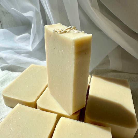 Colloidal Oats & Chamomile Body Soap Bar "Feel Abundance" - Unscented - L01SBCOC - MAMO