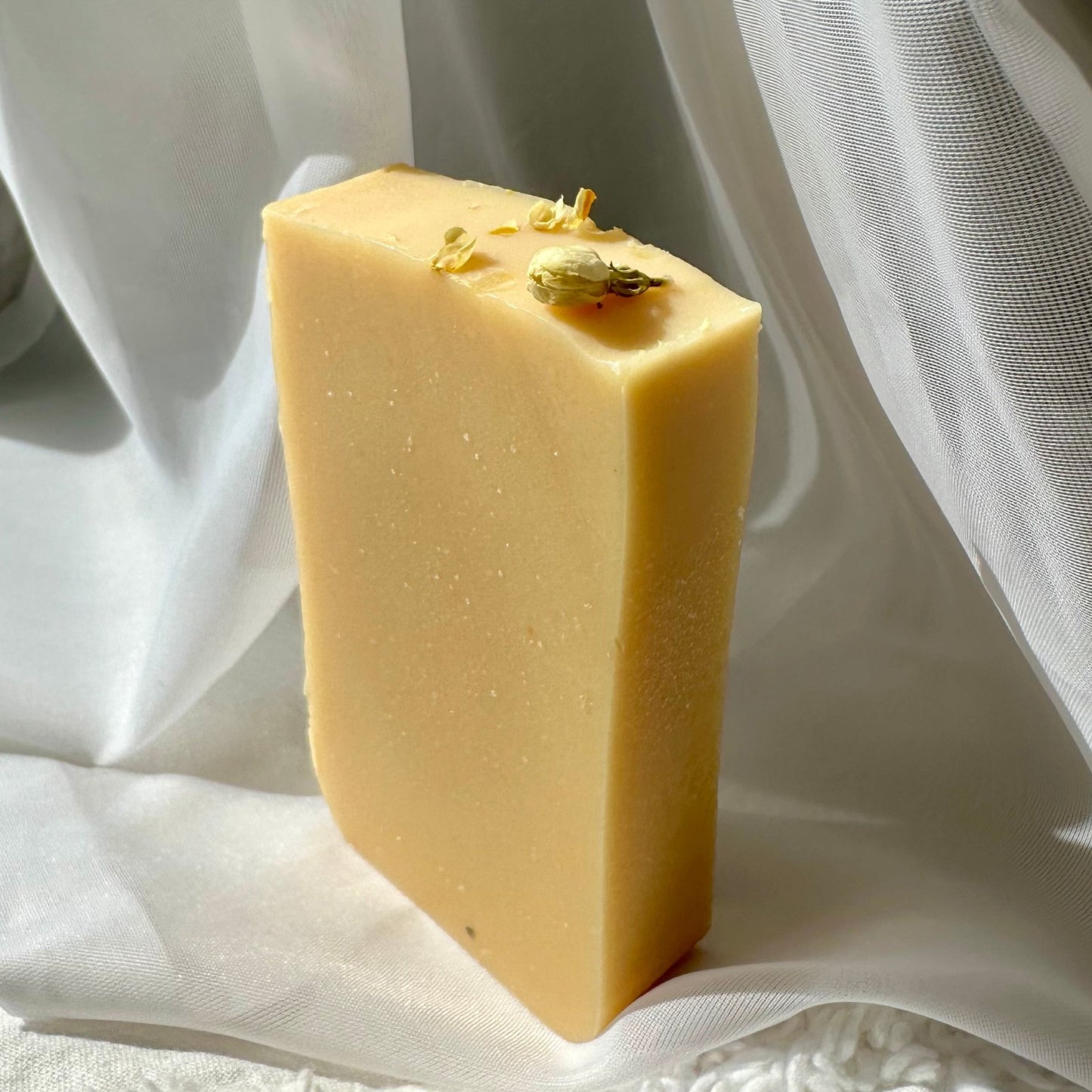 Goat Milk, Turmeric & Neroli Body Soap Bar "Create Magic" - L07SBN - MAMO