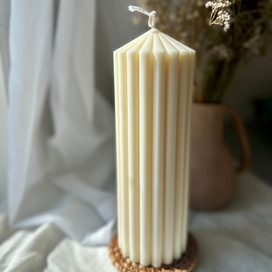 I am the calm I seek – Large Pillar Candle - P003PC - MAMO