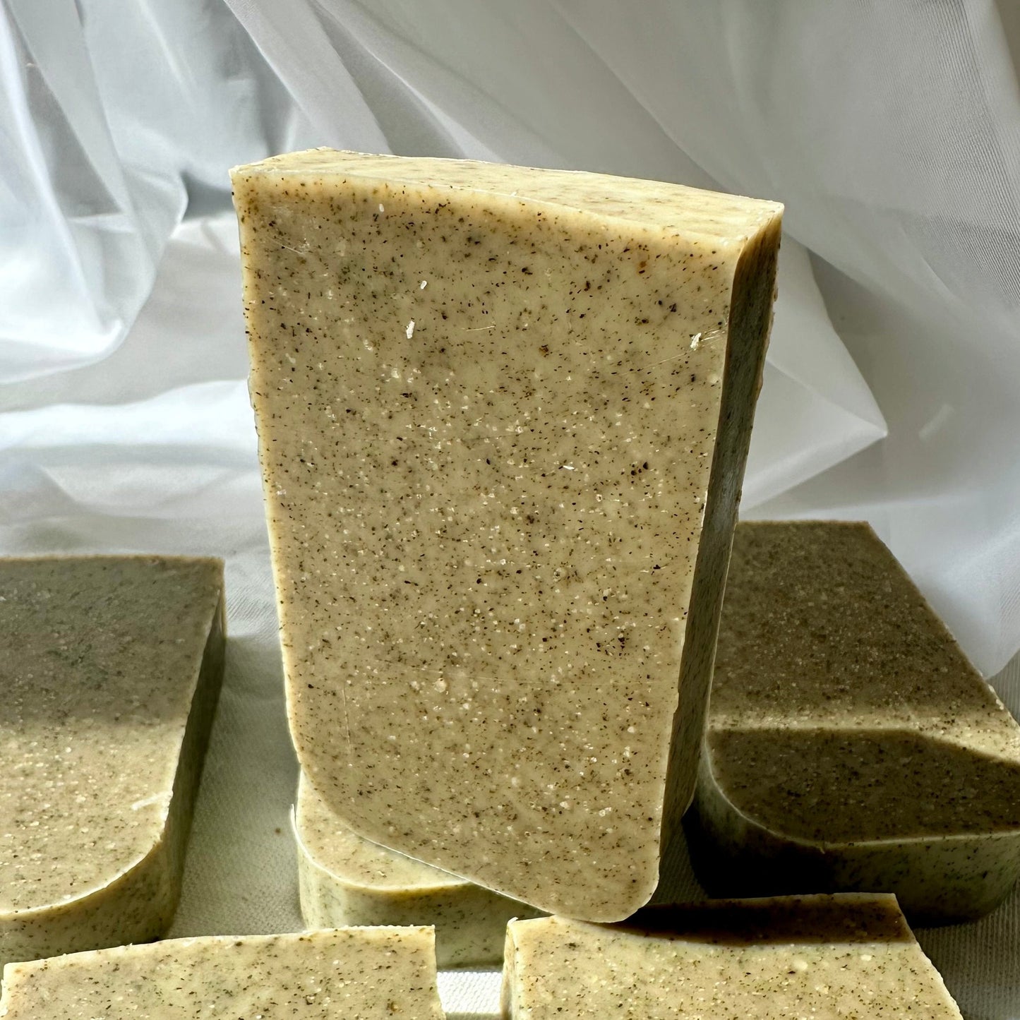 Rosemary & Mint Body Soap Bar "Find Flow" - L10SBRM - MAMO