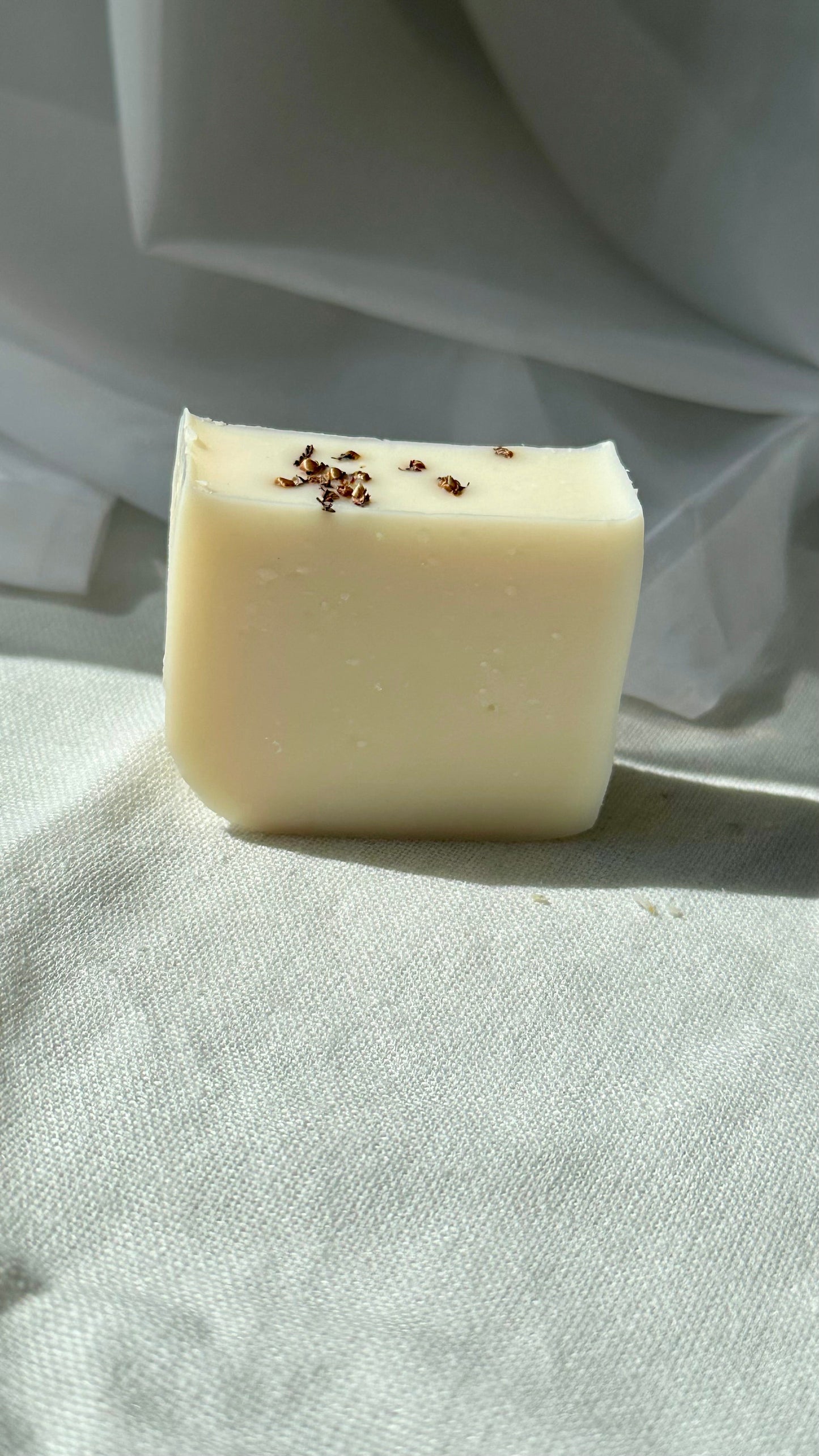 The Luxe Trio: Artisan Soap Gift Set - MAMO