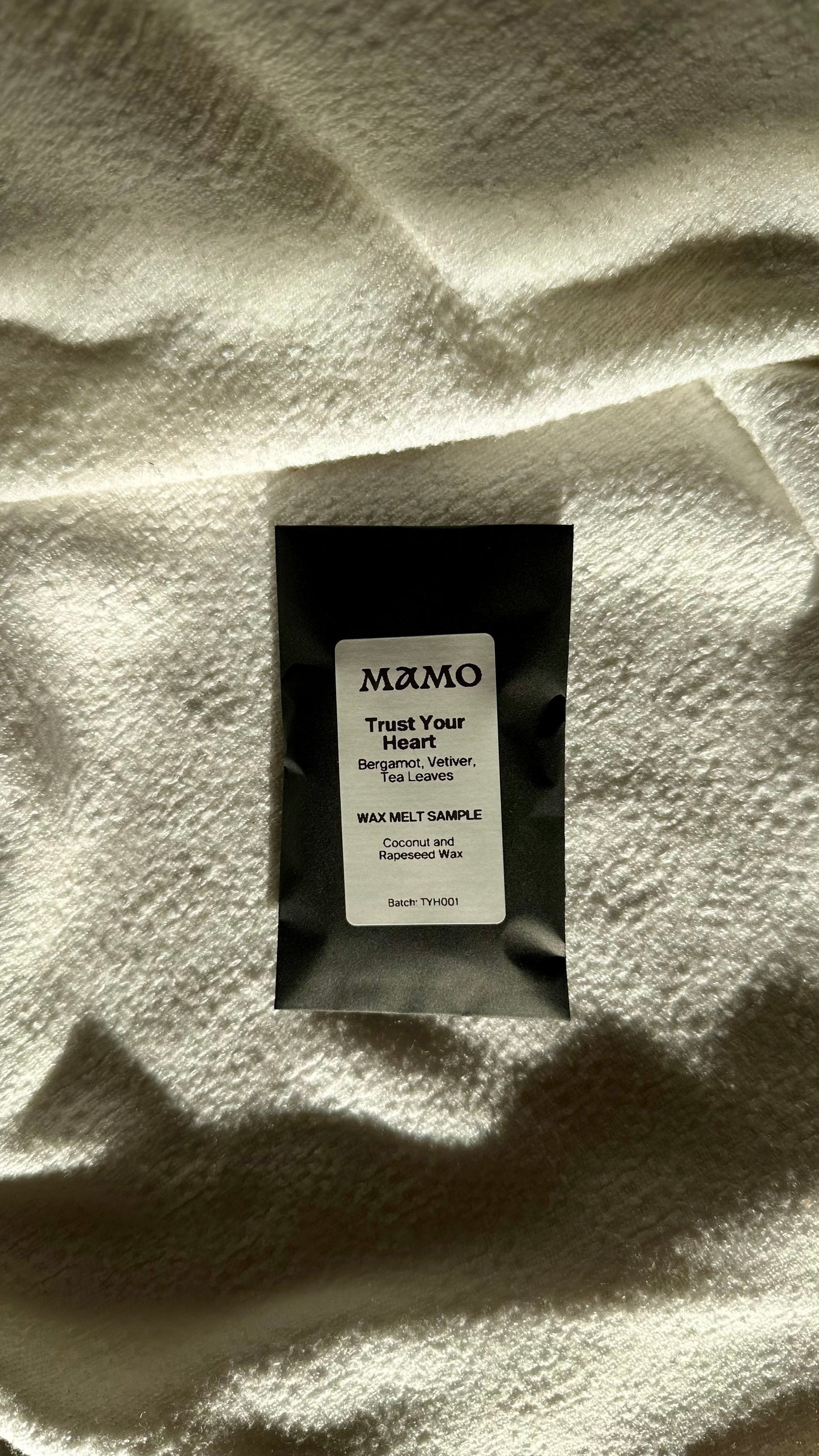 Wax Melt Sample Box – Discover 8 Luxurious Scents - MAMO