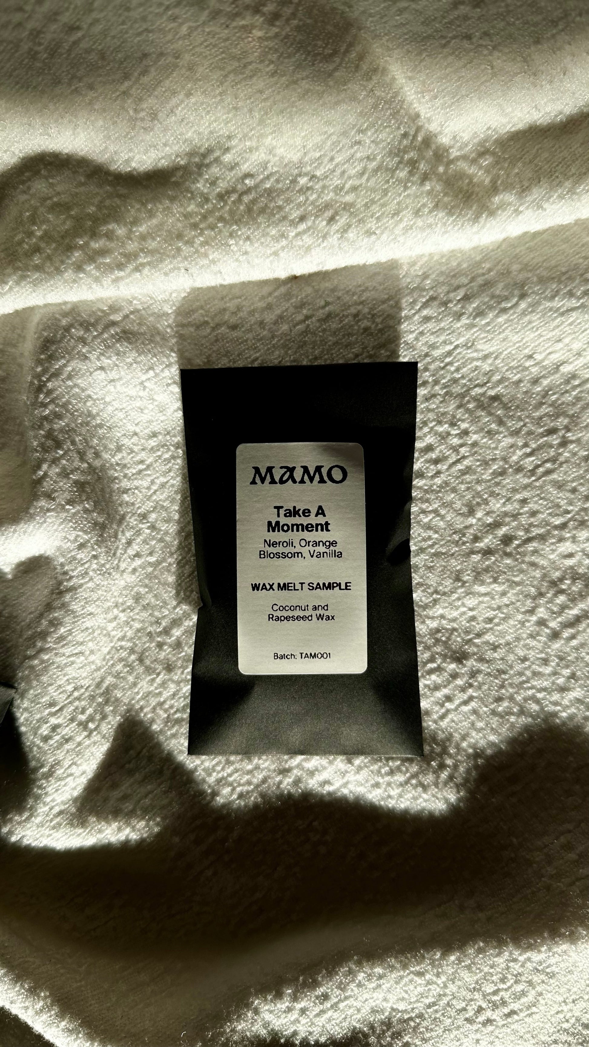 Wax Melt Sample Box – Discover 8 Luxurious Scents - MAMO