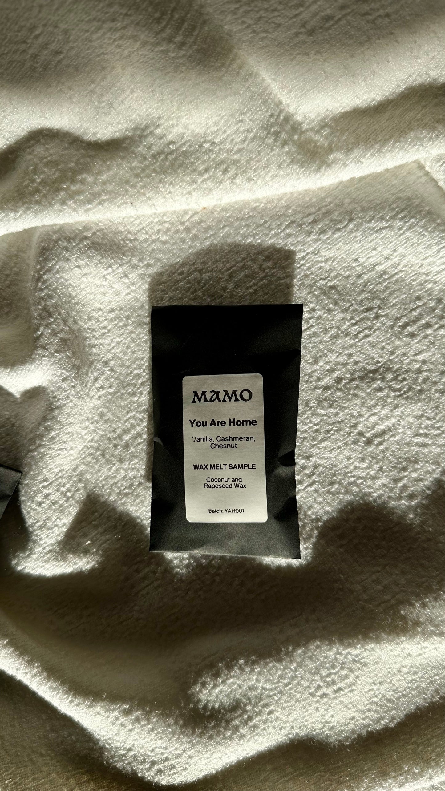 Wax Melt Sample Box – Discover 8 Luxurious Scents - MAMO