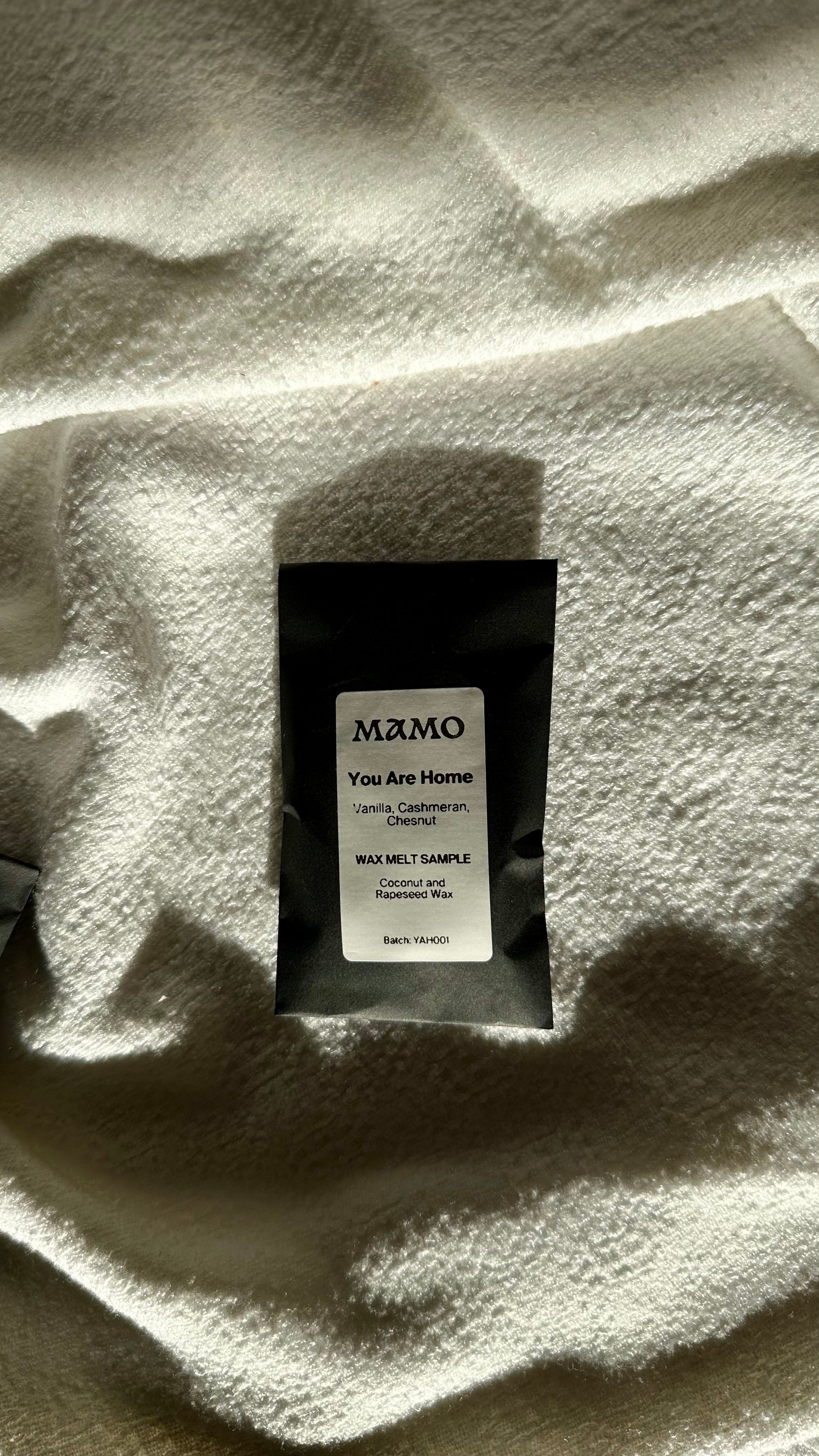 Wax Melt Sample Box – Discover 8 Luxurious Scents - MAMO
